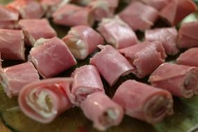 ham roll with cream cheese