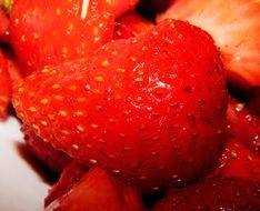 red strawberries in a bowl