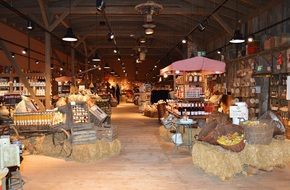 hall in farmer's market