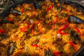 seafood paella in a pan