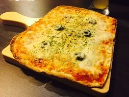 food-pizza-cheese