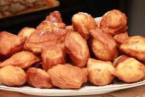 donuts as dessert
