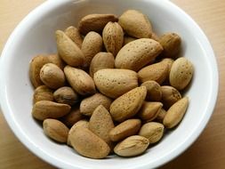 almonds in a bowl