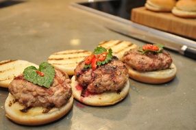 hamburger mint with mint