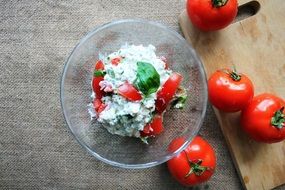 tomatoes with cheese salad