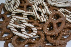 pretzels in white and black chocolate