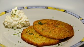 potato pancakes with cream cheese