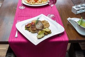 restaurant gastronomy table