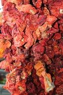 dried red tomatoes