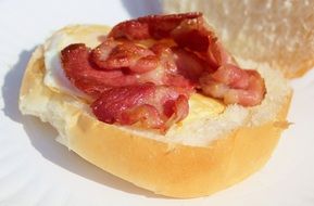 fried bacon sandwich