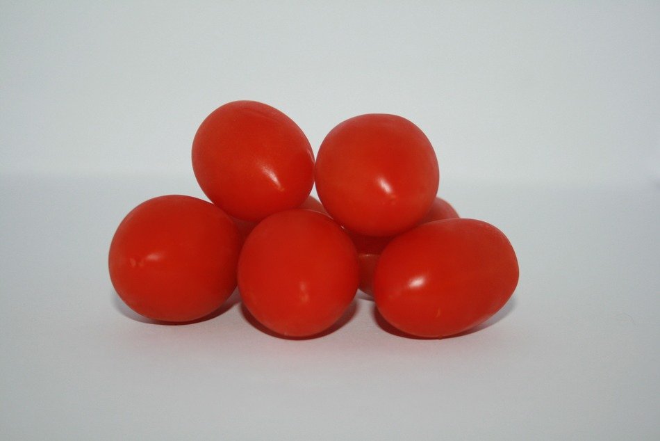 Natural tomatoes