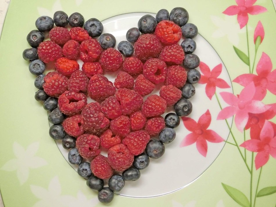 Raspberries in the heart form