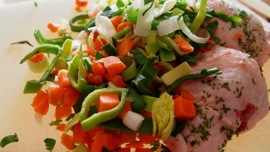 vegetables and chicken for aromatic soup