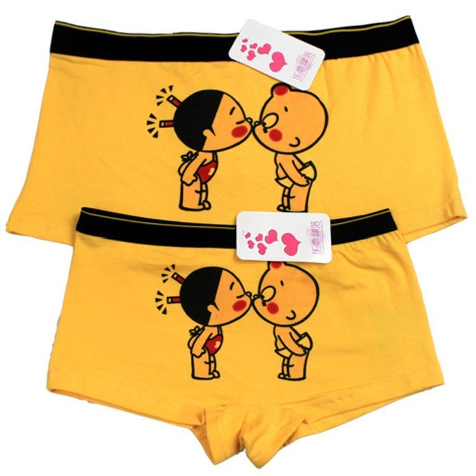 Cute Love Kiss Cartoon