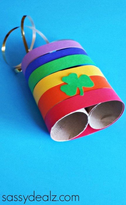 Binoculars Out Of Toilet Paper Rolls