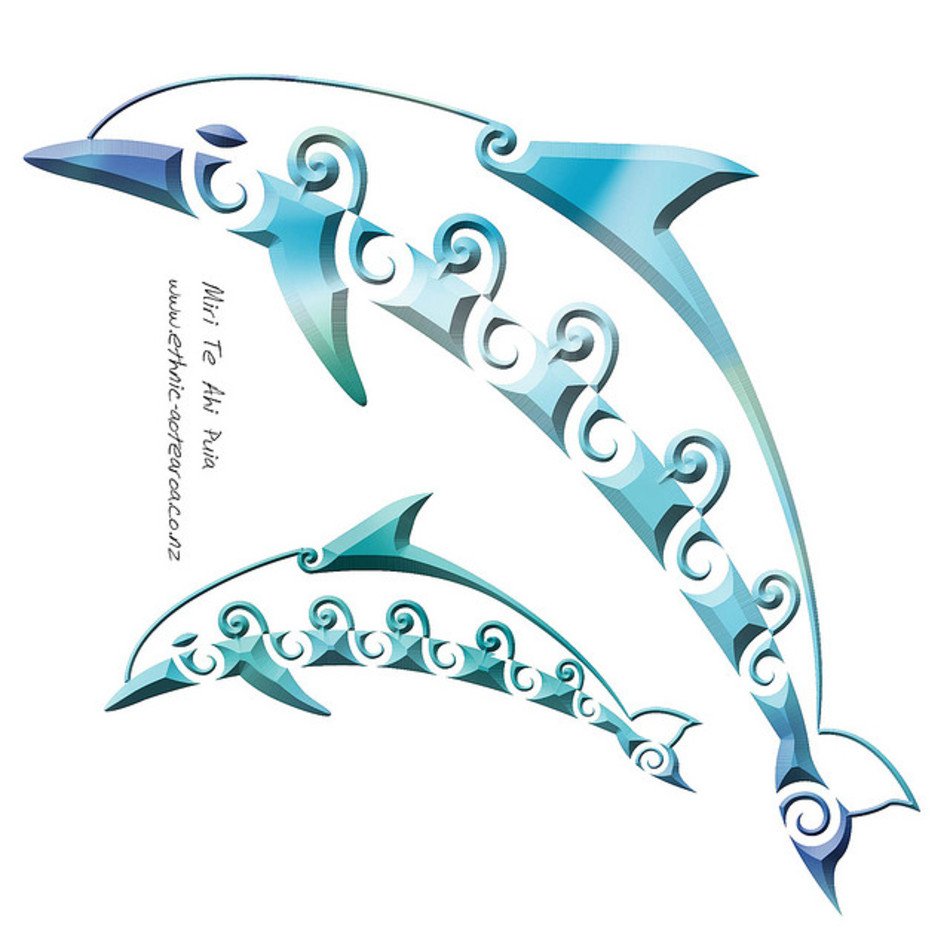 Mother Dolphin Maori Art