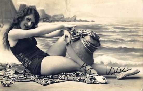 Vintage photo of the girl near the water