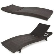 Outdoor Wicker Chaise Lounge Chairs
