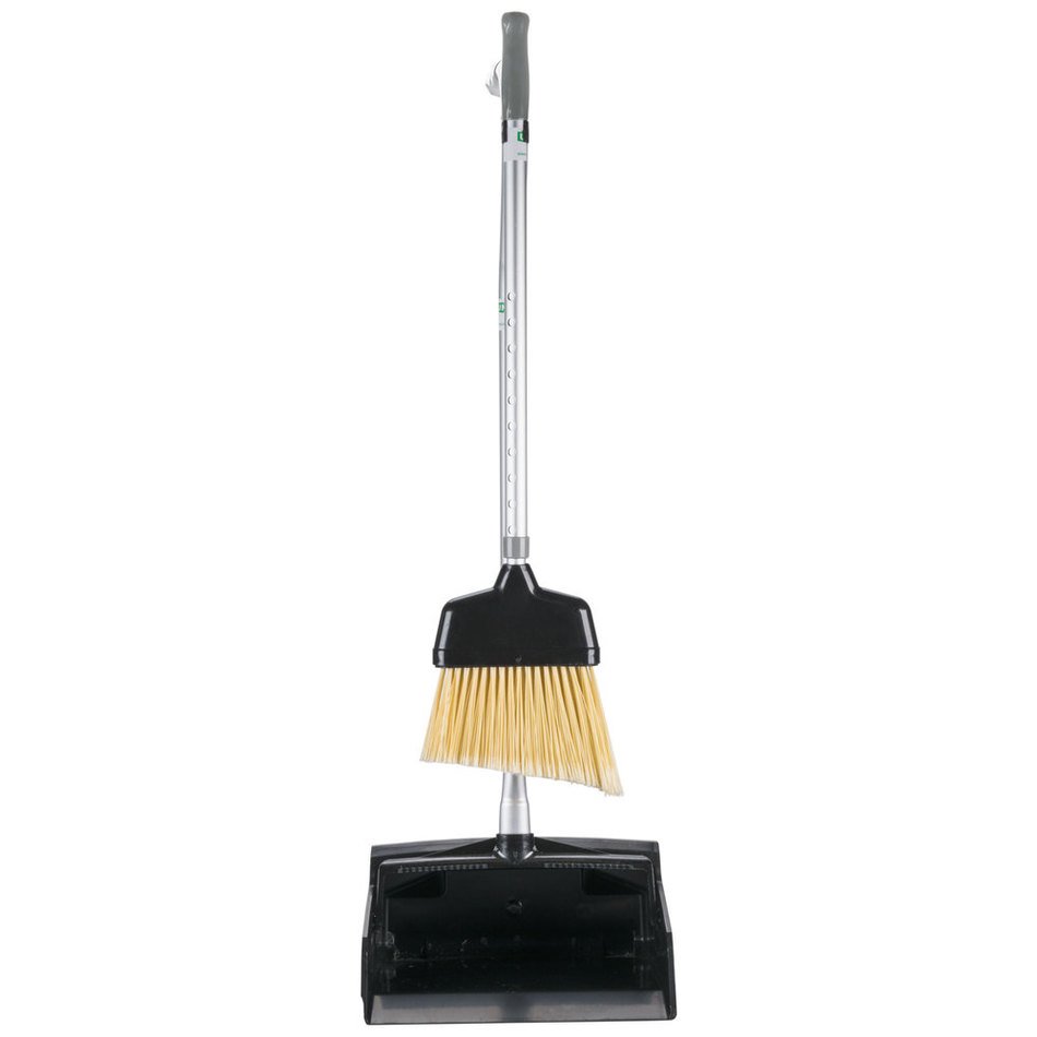 Clip art of brush and dustpan