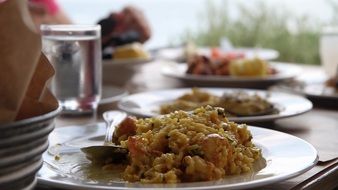 rice with shrimp is a Greek dish