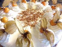 cake with floral ornament