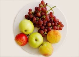 fruit plate apple grapes