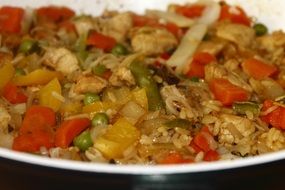 fry up rice with vegetables
