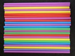 plastic colorful drinking straws