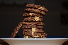 dainty cookies