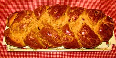 sweet wicker bun