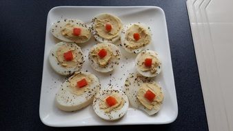hard boiled eggs for lunch