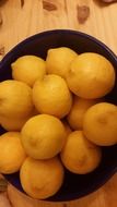 juicy lemons