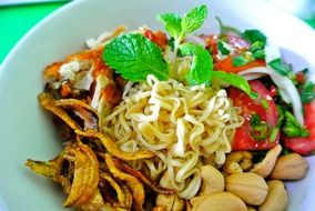 Thai beef salad noodle