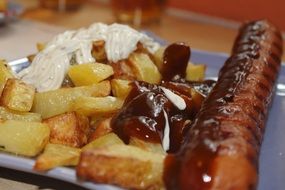 barbecue sausage with potatoes