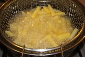 chips frying in oil