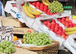 market place with fruit