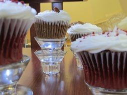 cupcakes with decorative icing