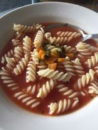 tomato soup with pasta