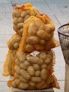 potatoes in pack