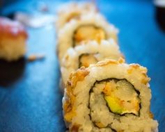 sushi presentation