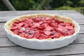 sweet strawberry pie