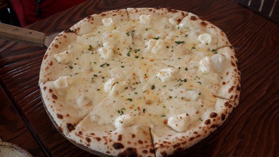 pizza with cheese