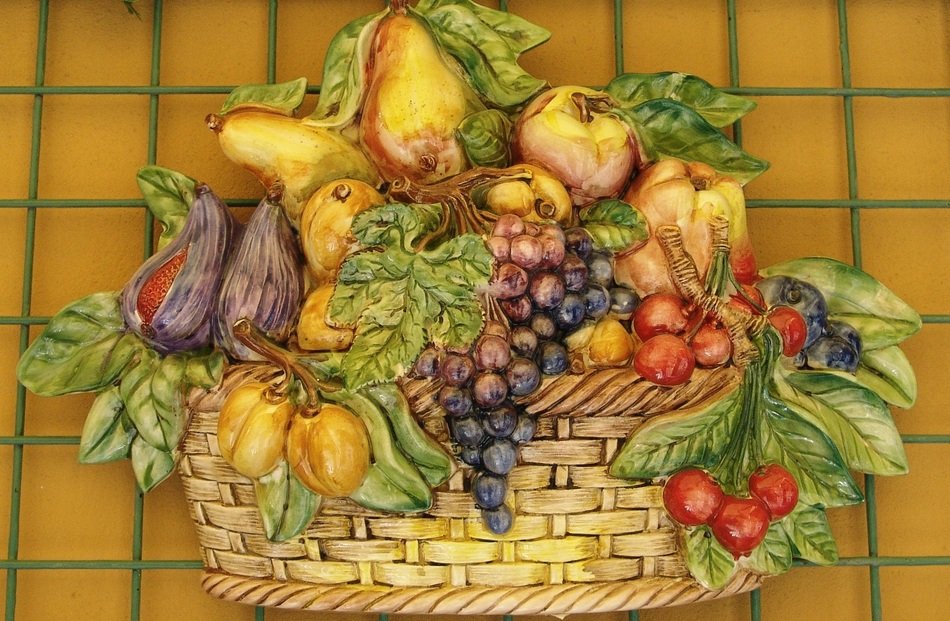 porcelain board in the form of a fruit basket