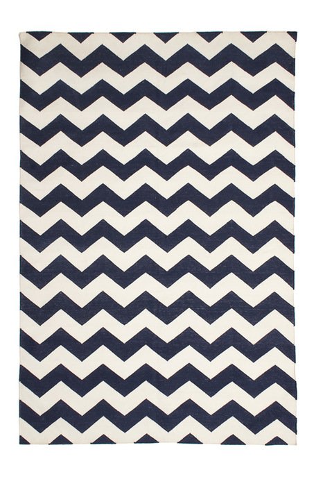 background with white and black zigzags