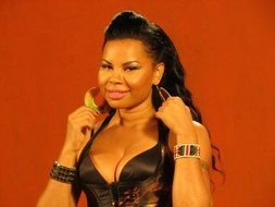 posing Afro American young woman