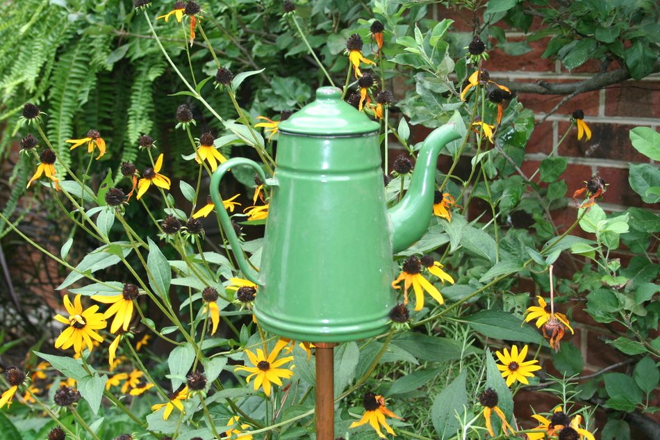 Easy DIY Garden Art drawing