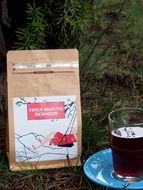 coffee glass finca maputo ekwador