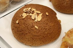 bread dessert with nuts