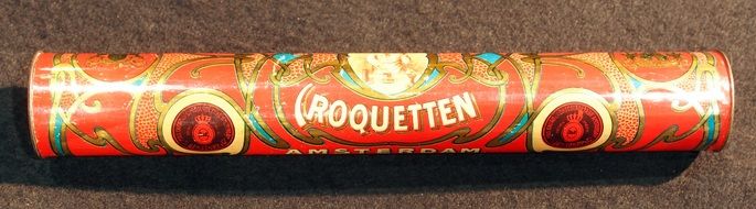 retro package of croquetten