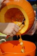 pumpkin cleaning